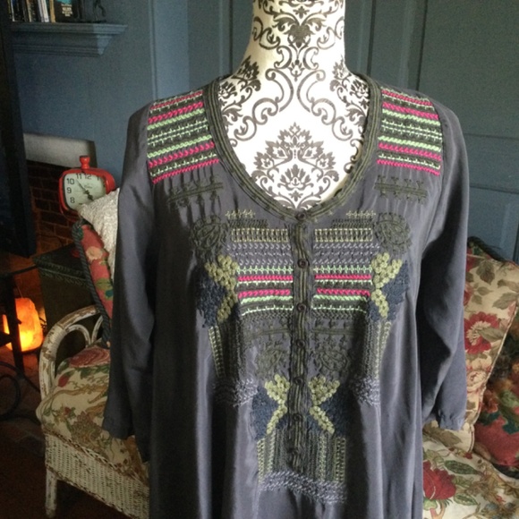 Johnny Was BIYA tunic dress 100% Silk Medium - Picture 3 of 13